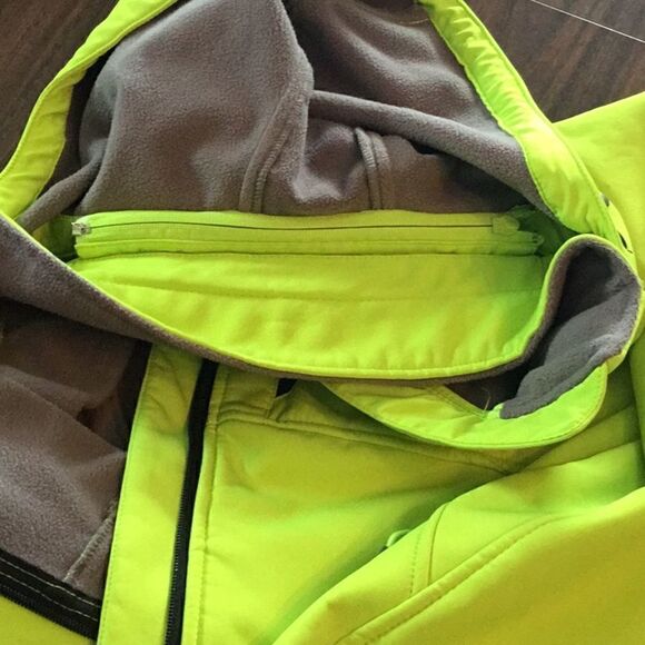 Ladies winter jacket in bright yellow/green medium - Picture 8 of 8